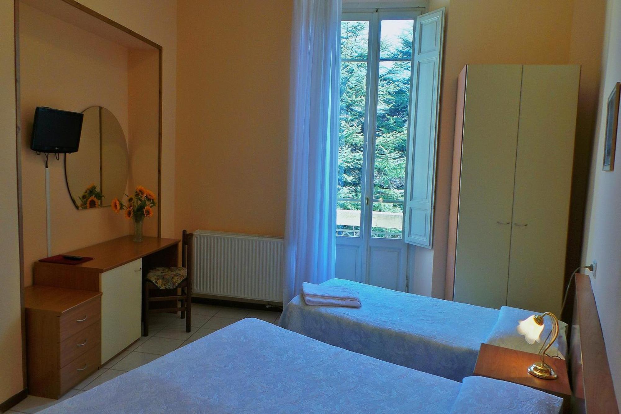 Hotel Roma Porretta Terme Exterior foto
