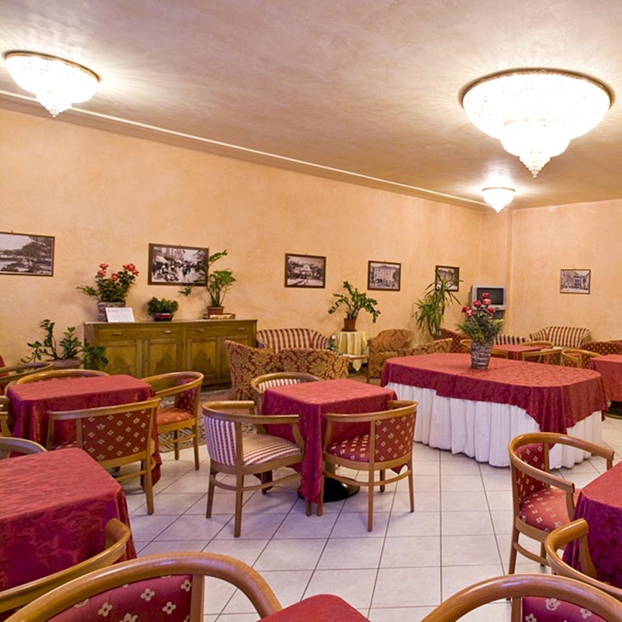 Hotel Roma Porretta Terme Exterior foto